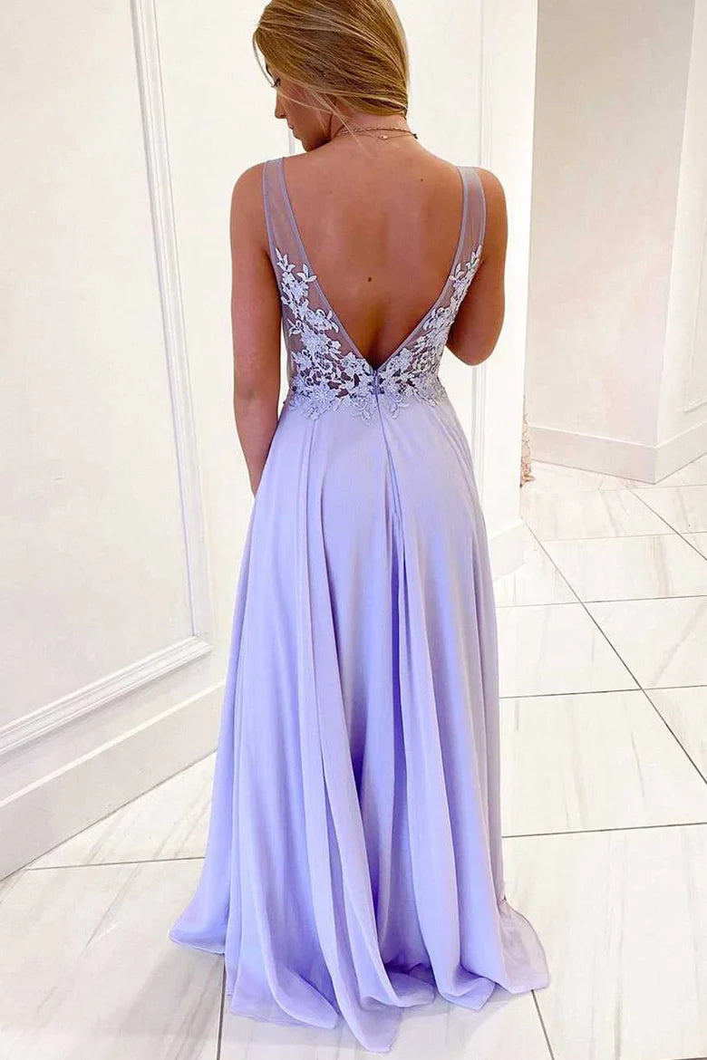 Vestido de fiesta con escote en V profundo y corte A con apliques